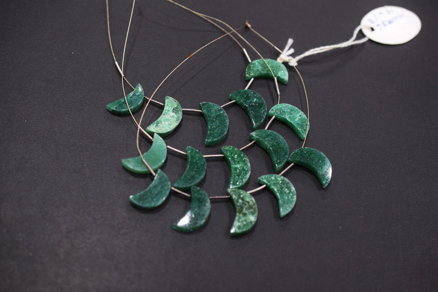 5 Pieces Green Aventurine Smooth Crescent Half Moon Shape Briolettes , Sold By Strand, 8x19 - 9x20 mm , 17381