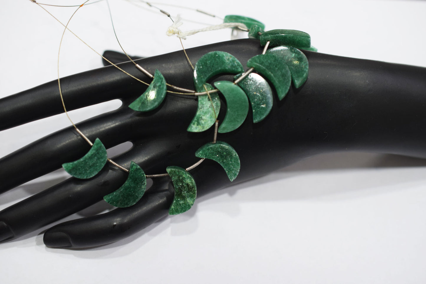 5 Pieces Green Aventurine Smooth Crescent Half Moon Shape Briolettes , Sold By Strand, 8x19 - 9x20 mm , 17381