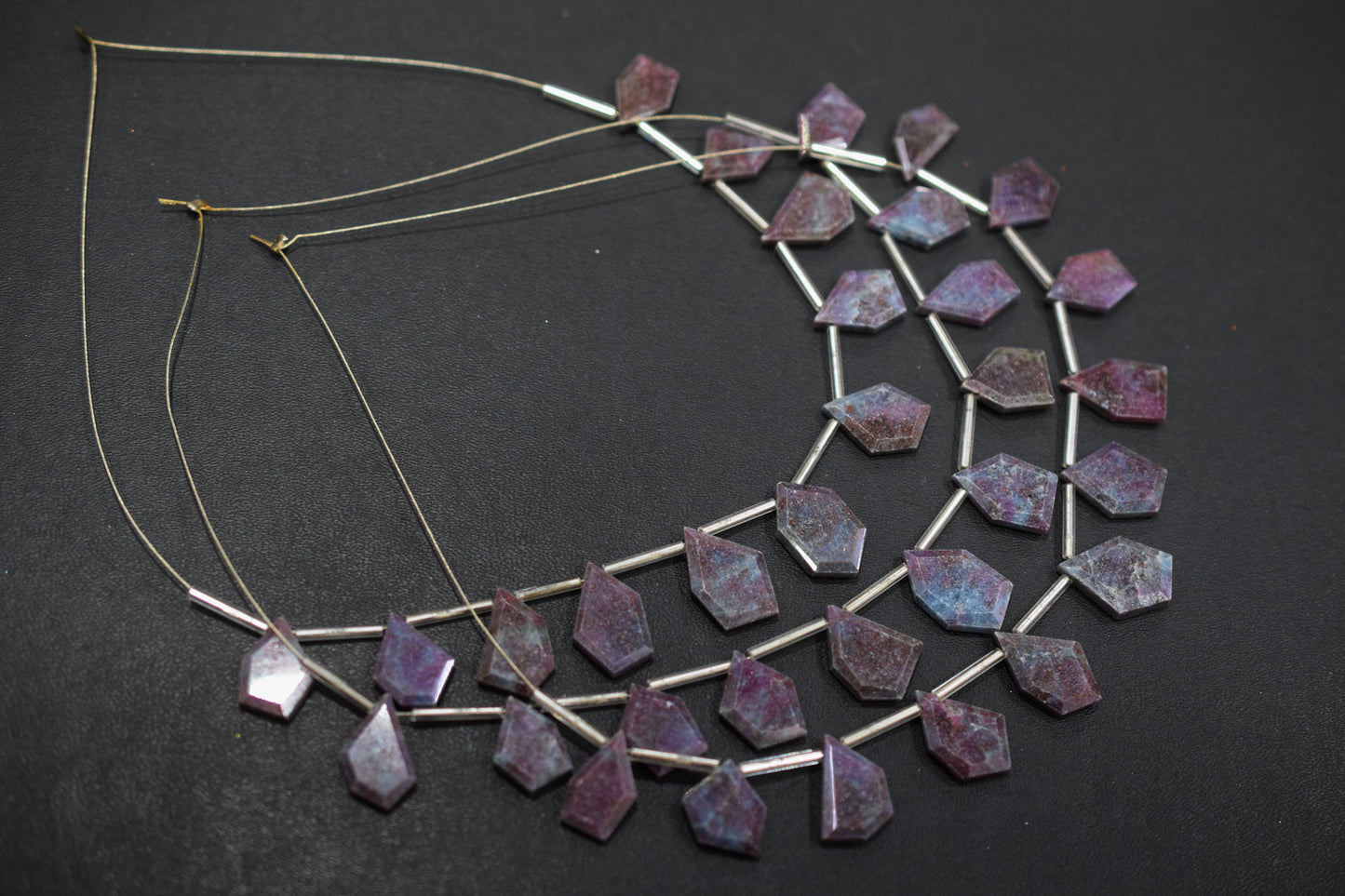 11 Pieces Ruby Kyanite Crown Cut Tablets Geometrical Shape Briolettes , Sold By Strand , 9x12 - 12x16 mm , 17384