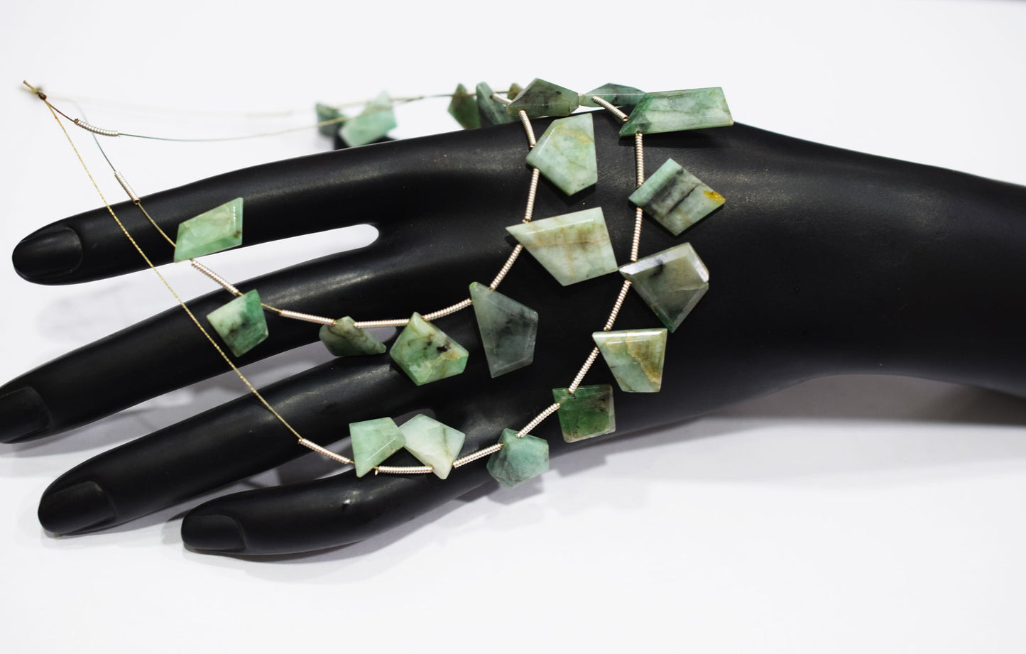11 Pieces Sakota Emerald Crown Cut Tablets Geometrical Shape Briolettes , Sold By Strand , 7x10 - 11x14 mm , 17385