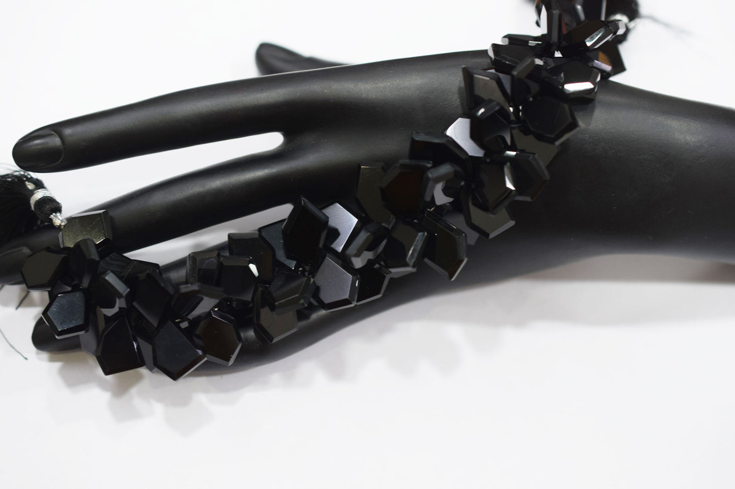 Black Onyx Crown Cut Tablets Geometrical Shape Briolettes , Sold By Strand , 10x12 - 13x18 mm , 7 Inches , 17846A