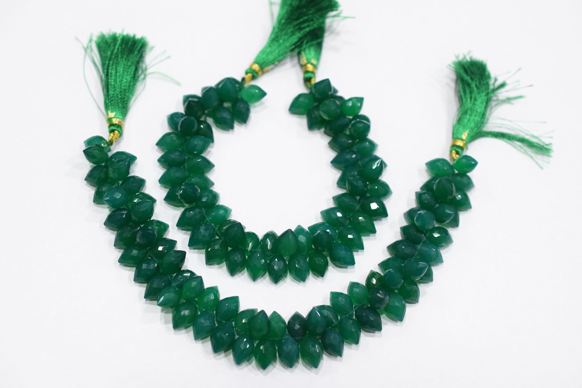 Natural Green Onyx Dew Drops Shape Beads , Sold By Strand , 7x11 - 7x12 mm , 8 Inches , 18339