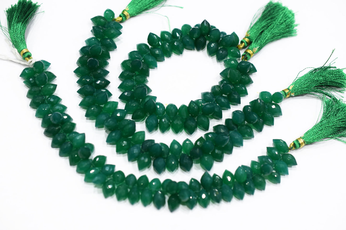 Natural Green Onyx Dew Drops Shape Beads , Sold By Strand , 7x11 - 7x12 mm , 8 Inches , 18339