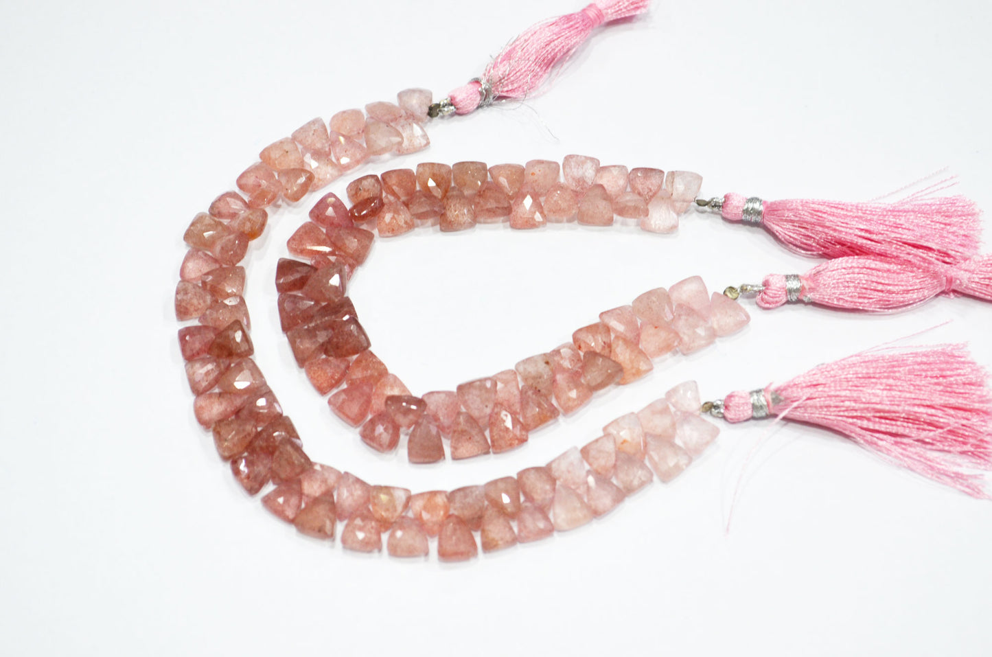 Natural Red Strawberry Trillion Shape Beads , Sold By Strand , 8 Inches , 7x9.50 - 8x10 mm , 19453