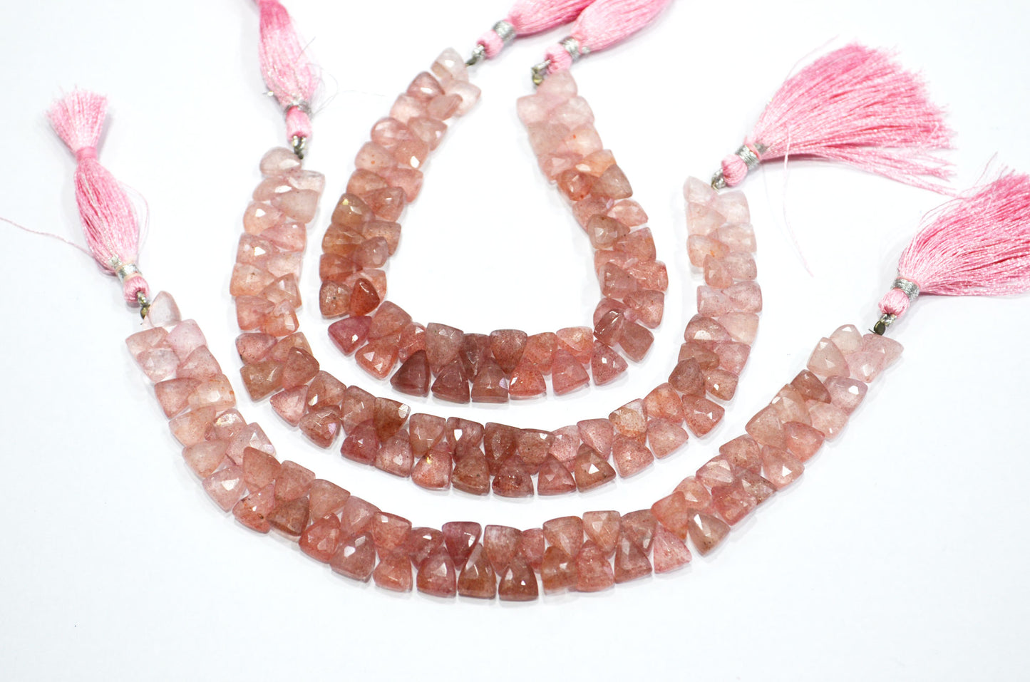 Natural Red Strawberry Trillion Shape Beads , Sold By Strand , 8 Inches , 7x9.50 - 8x10 mm , 19453