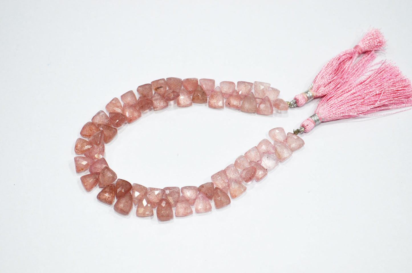 Natural Red Strawberry Trillion Shape Beads , Sold By Strand , 8 Inches , 6x8 - 7x9 mm , 19454