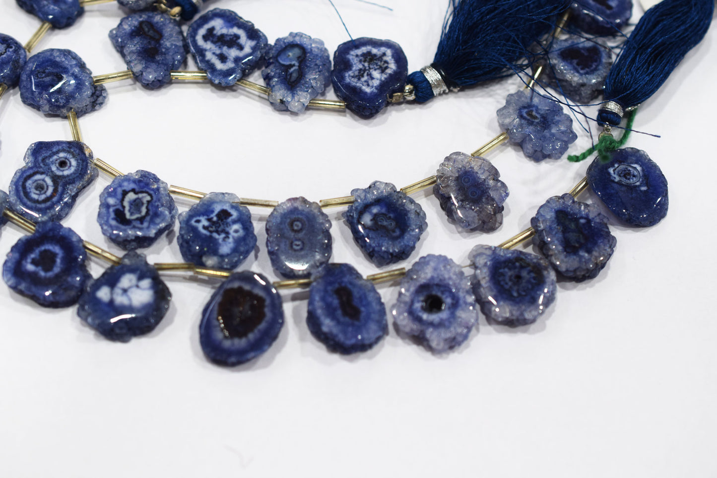 Iolite Color Druzy Nuggets Shape Briolettes , Sold By Strand , 12x15 - 15x18 mm , 8" , 20637