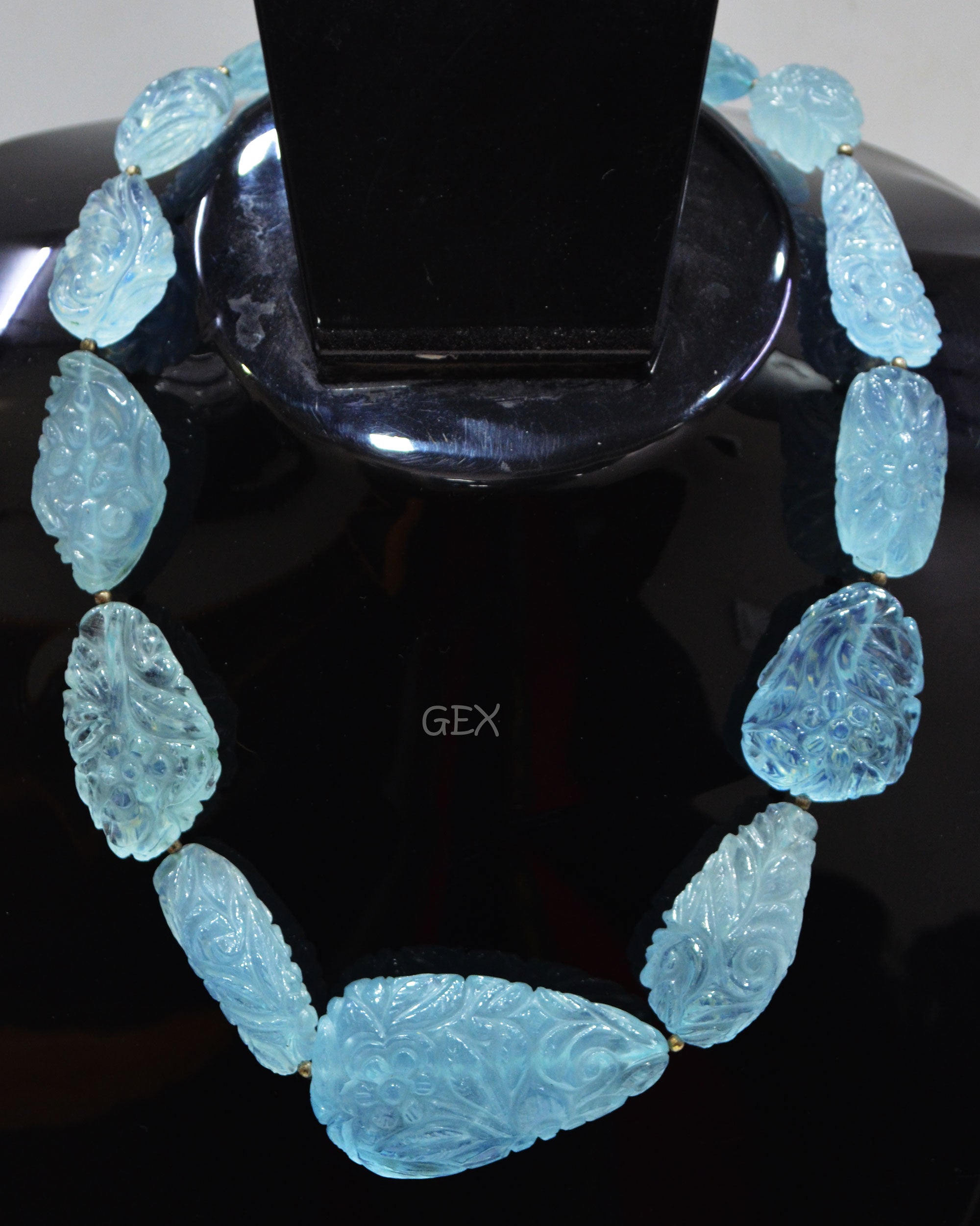 Aquamarine Carved Nuggets Shape Necklace , Aquamarine 1 Line Necklace 14.5 Inches Long With Adjustable Tussle , 13x17 - 26x46 mm , 31892