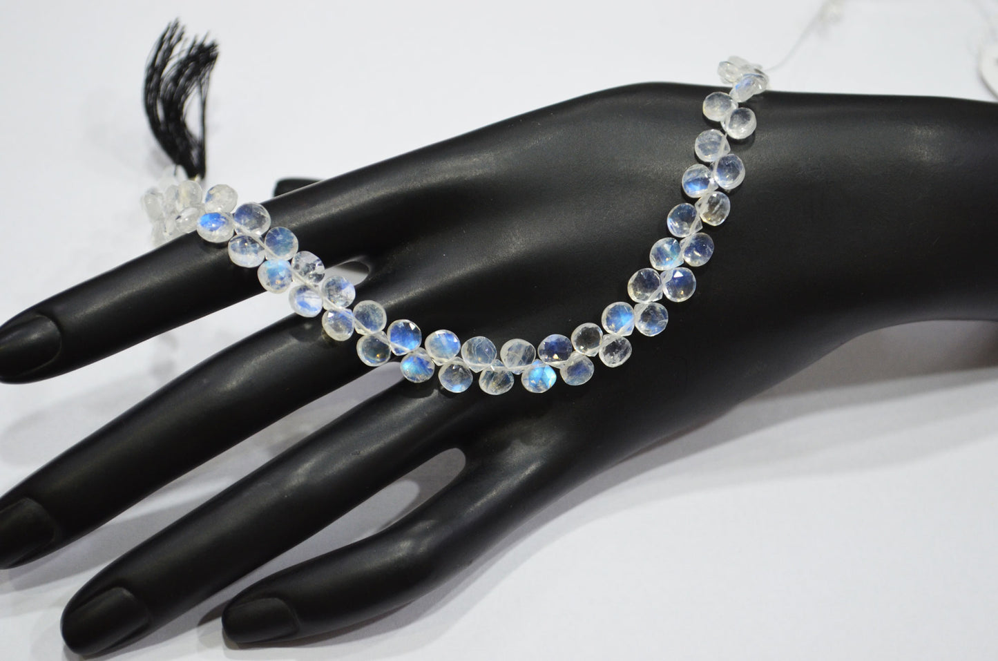 Natural Rainbow Moonstone Heart Shape Beads , 9 Inches , 5.50x5.50 - 6x6 mm , 32219
