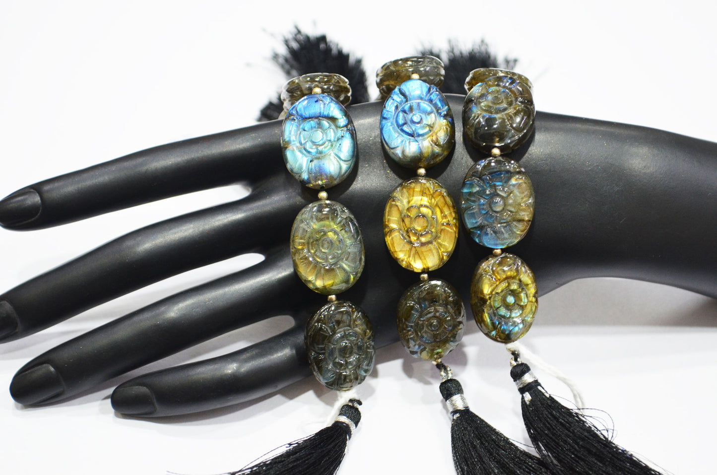 5 Pieces In A Strand Labradorite Carved Oval Shape Beads , Sold By Strand , 17x21 - 18x24 mm , 32273