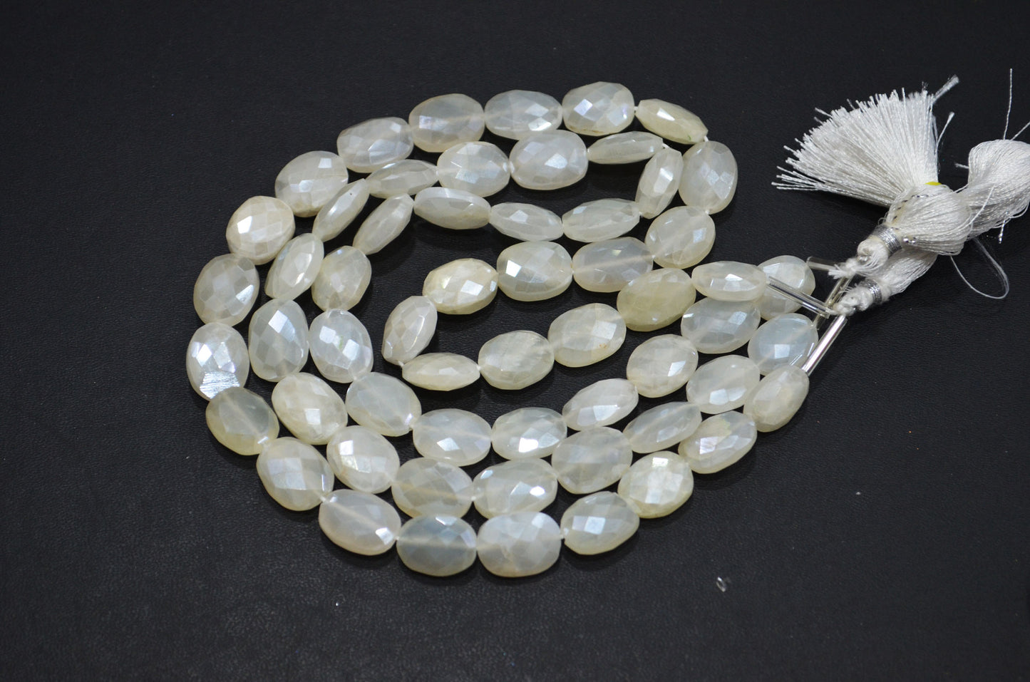 Mystic White Moonstone Oval Shape Beads , Sold By Strand , 16 Inches , 10.50x13 - 11x15 mm , 32334