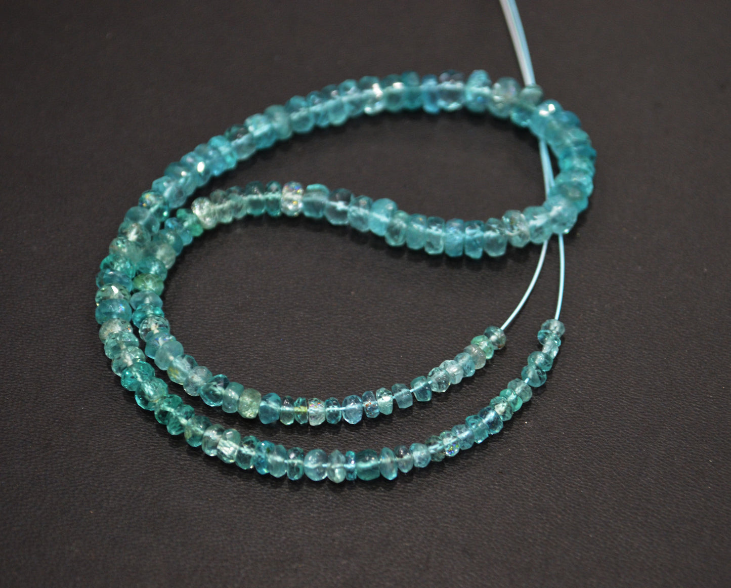 Sky Apatite Faceted Rondelle Shape Beads , 11 Inches , 3.25 - 5.75 mm , 32402