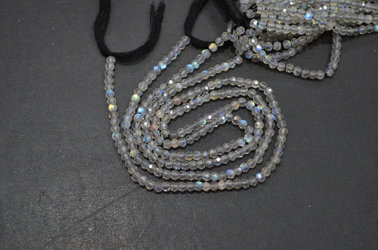 Labradorite Round Shape Beads , 12.50 Inches , 3.25 mm , 32597