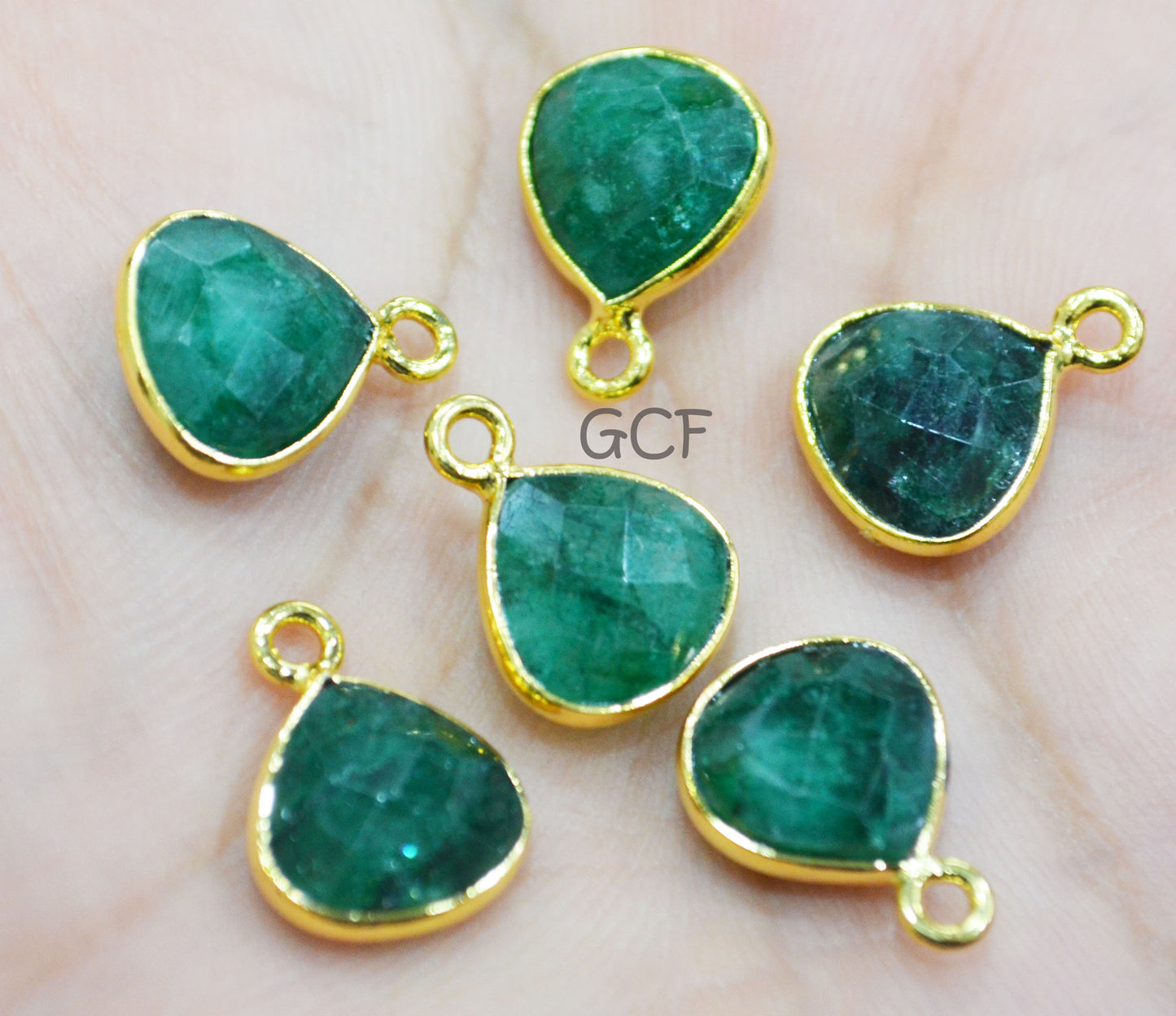 Corundum Emerald Faceted Heart Shape Connector , Corundum Emerald Single Bail Bezel Connector , Sold By Piece , 11 mm , RB-6863