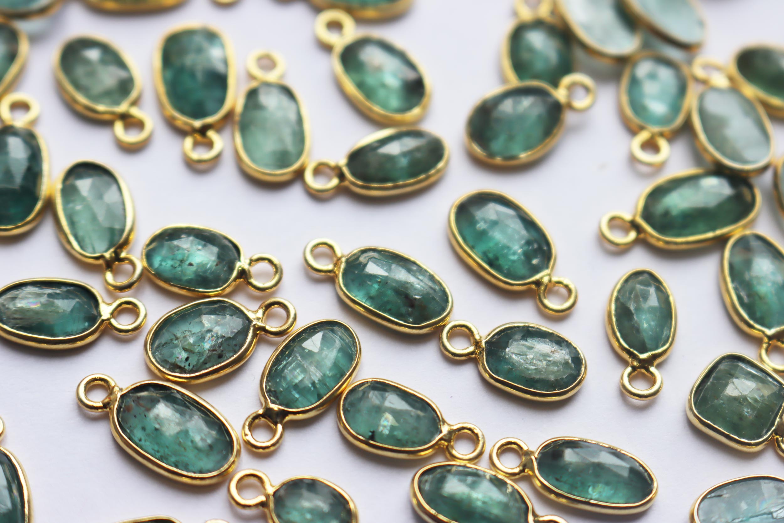 Natural Forest Green Kyanite Faceted Slice Shape Connector , Sold By Piece , 5 - 11 mm , RB-7271