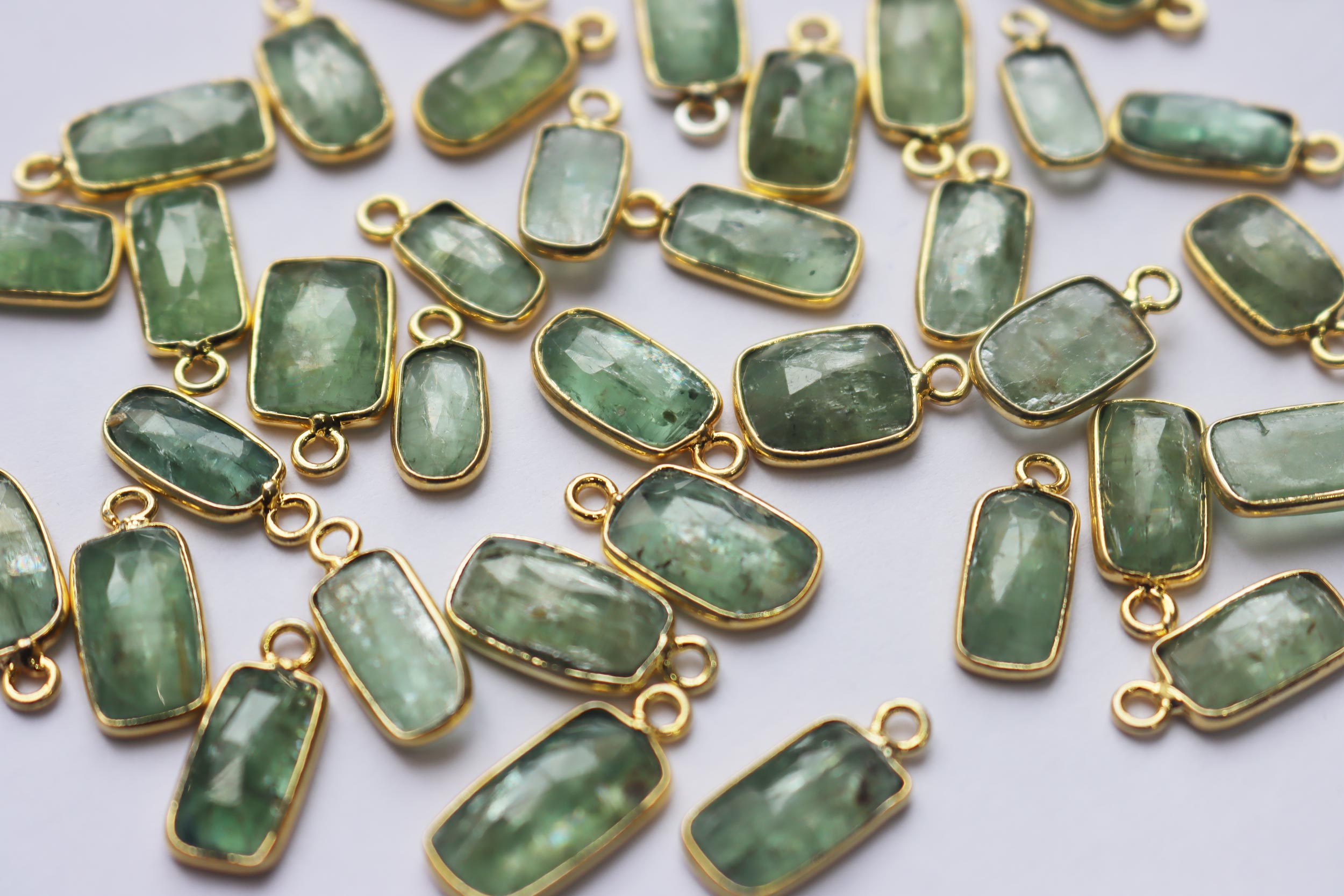Natural Mint Green Kyanite Faceted Baguette Shape Connector , Sold By Piece , 7x12 - 8x15 mm , RB-7286