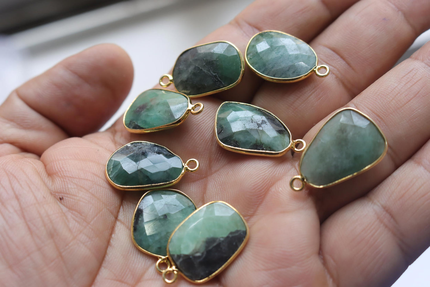Natural Emerald Faceted Slice Shape Connector , Sold By Piece , 14 - 20 mm , RB-7289