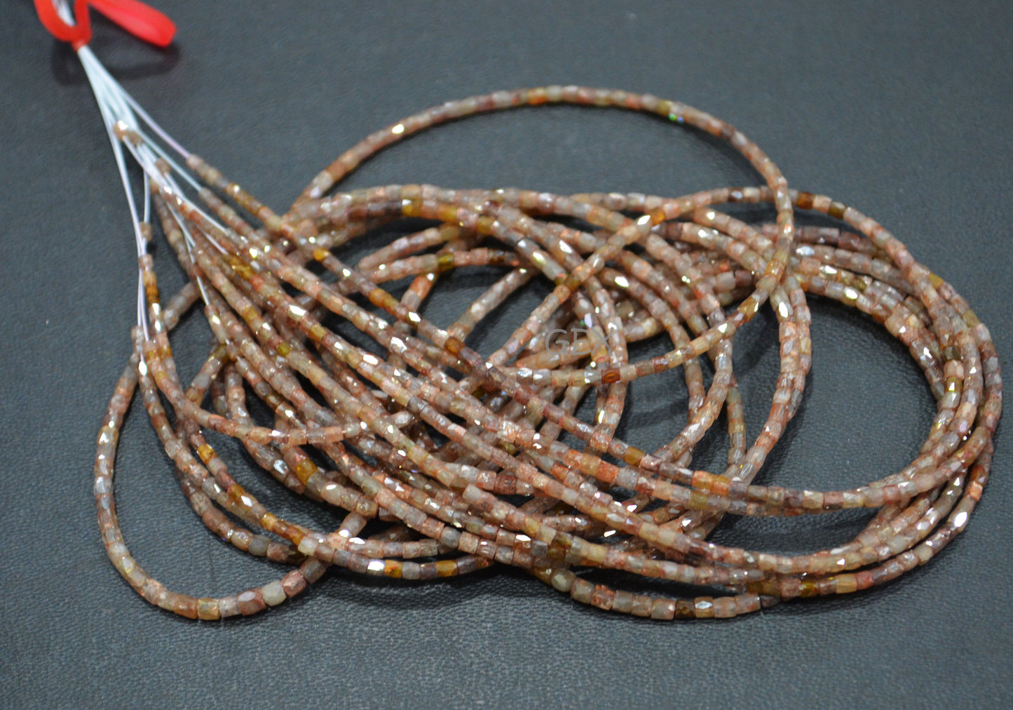 Red Diamond Fancy Snake Finish Box Shape Beads , Red Diamond Box Shape Faceted Beads , 1.25x1.50 mm 15 Inches , DD-001