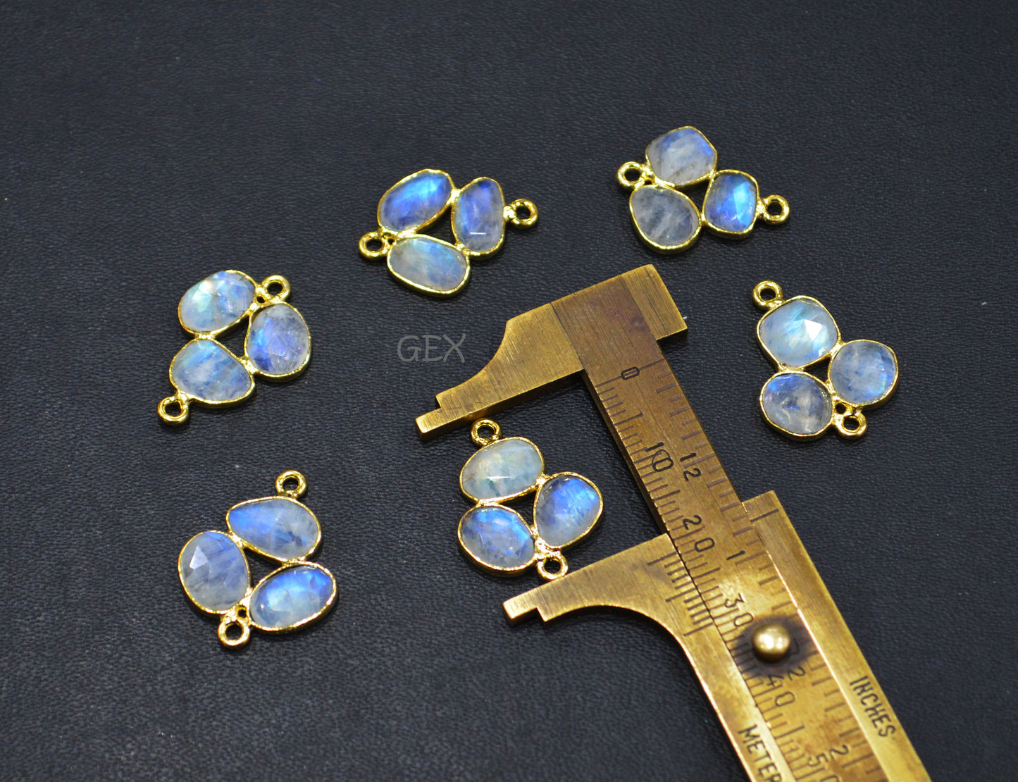 Natural Rainbow Moonstone Faceted 3 Pc Clover Connector , Natural Rainbow Moonstone Double Bail Bezel Charm Connector , Sold By Piece , 20 - 22 mm , R-029