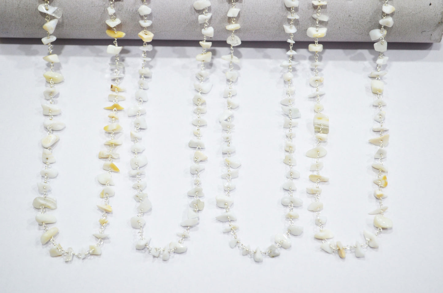 White Agate Smooth Irregular Flat Chips Shape Rosary Beaded Chain , 3 - 5 mm , RB-5880