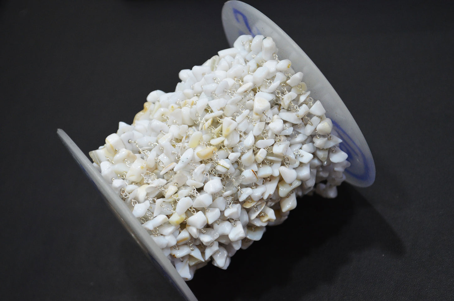 White Agate Smooth Irregular Flat Chips Shape Rosary Beaded Chain , 3 - 5 mm , RB-5880