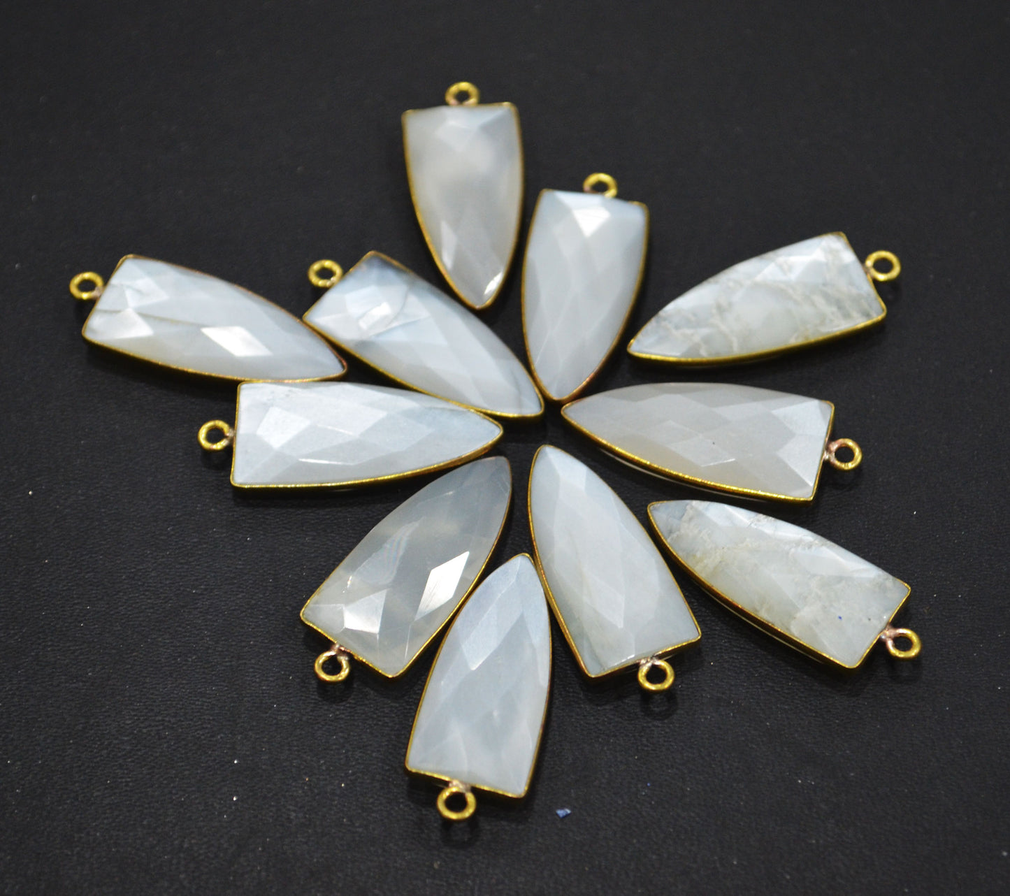 Ceylon Moonstone Faceted Arrowhead Shape Connector , Sold By Piece , 12x28 mm , RB-6302