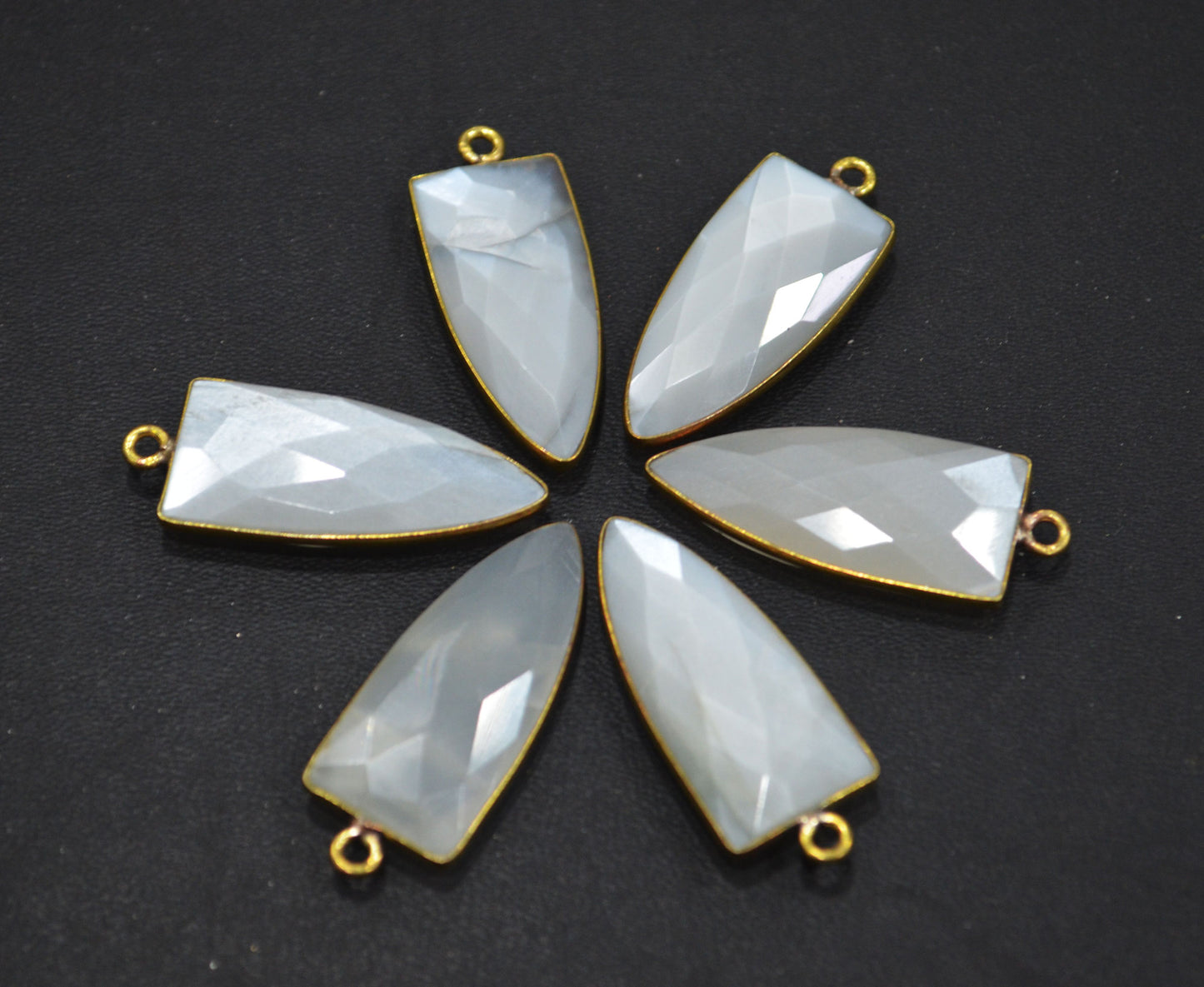 Ceylon Moonstone Faceted Arrowhead Shape Connector , Sold By Piece , 12x28 mm , RB-6302
