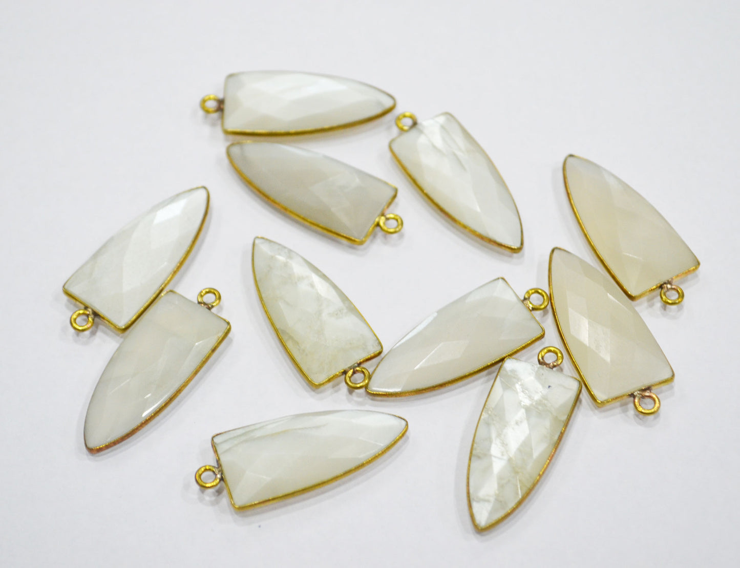 Ceylon Moonstone Faceted Arrowhead Shape Connector , Sold By Piece , 12x28 mm , RB-6302