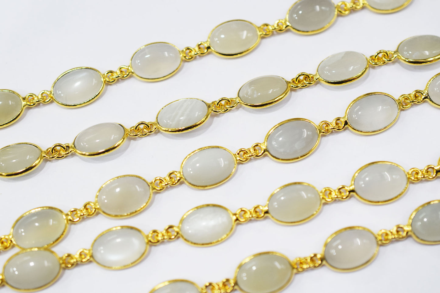 Ceylon Moonstone Smooth Oval Shape Connector Chain , 10 - 14 mm , RB-6471