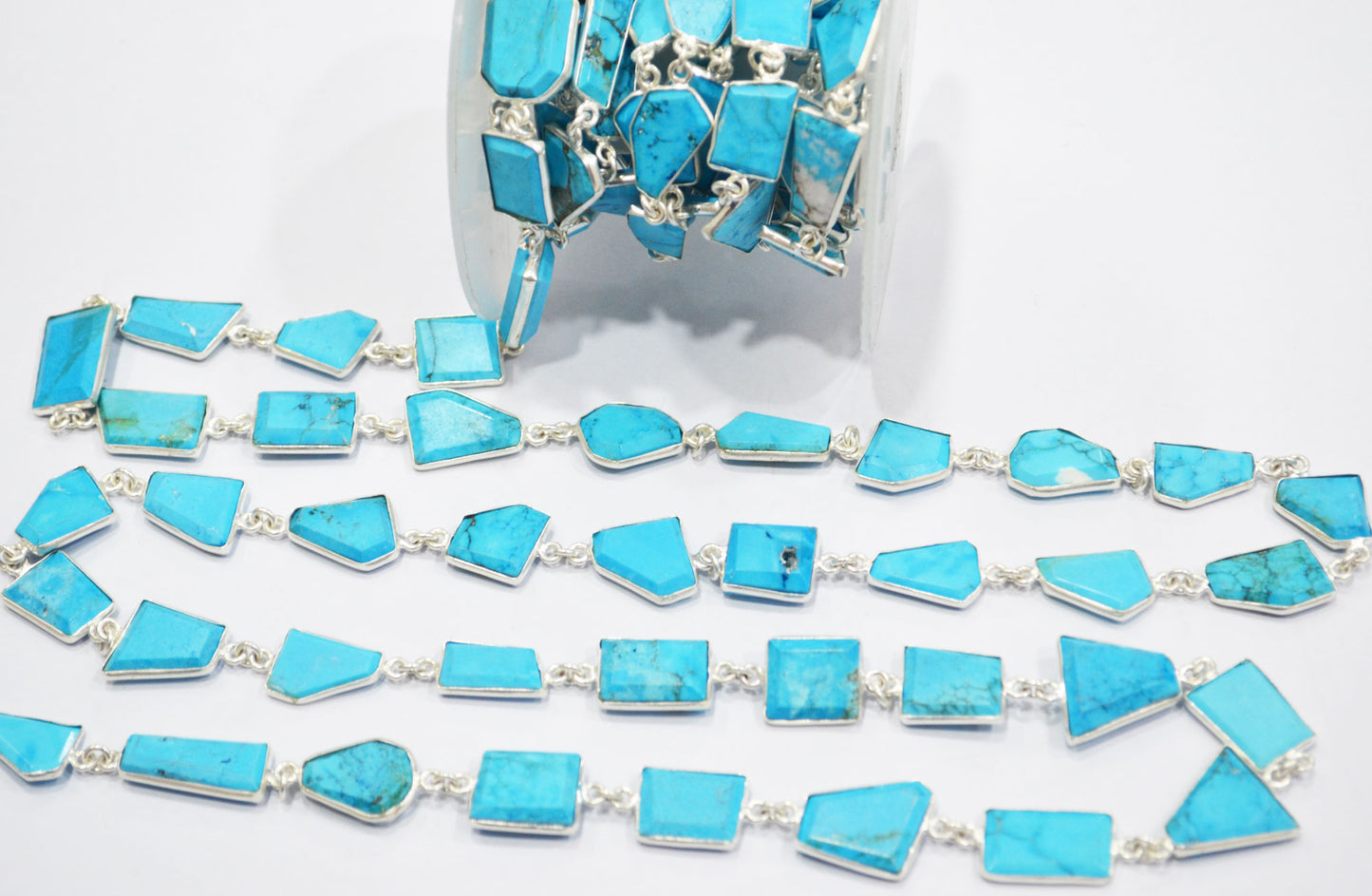 Howlite Turquoise Crown Cut Fancy Shape Connector Chain , 13 - 21 mm , RB-6496