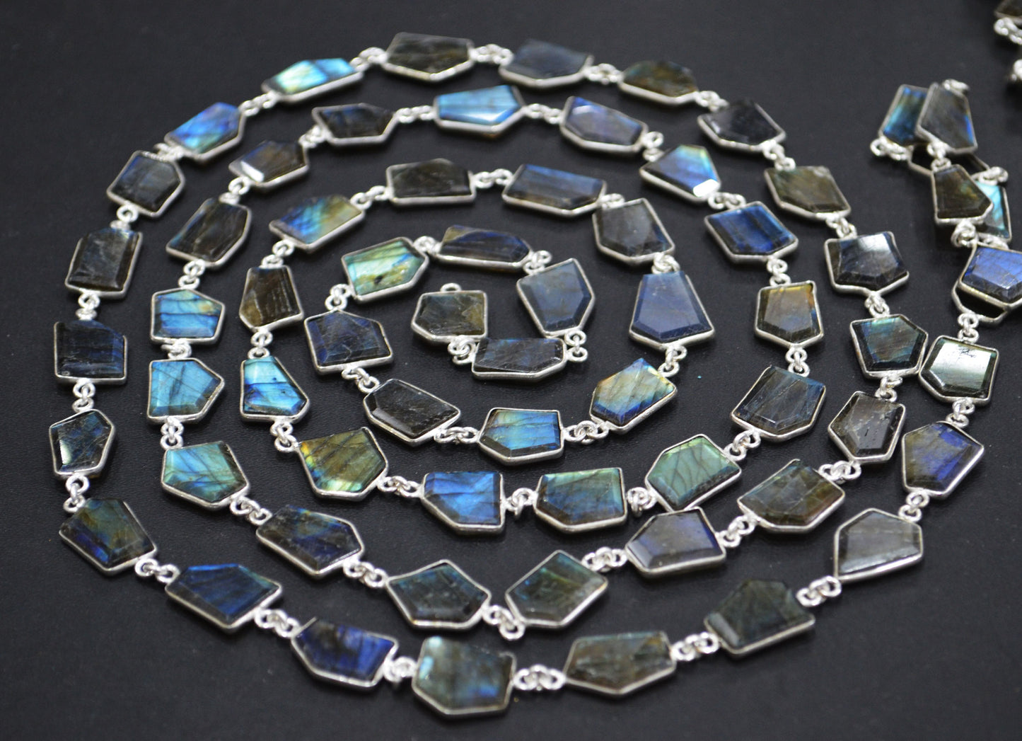 Flashy Labradorite Crown Cut Fancy Shape Connector Chain , 14 - 18 mm , RB-6498