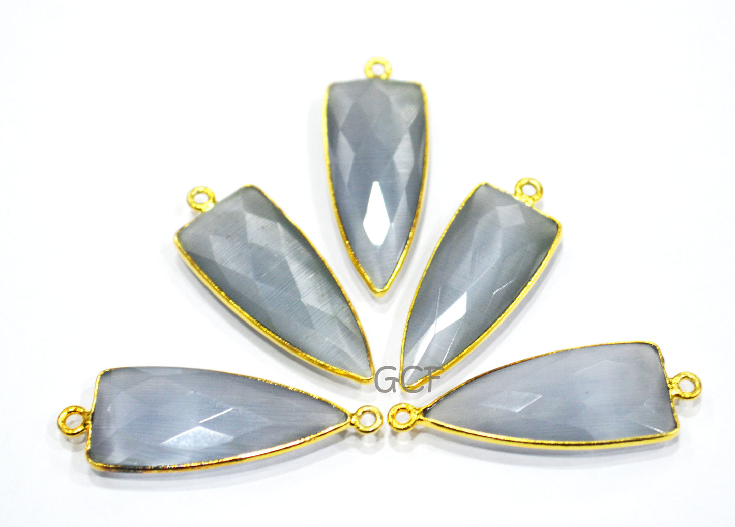 Gray Color Hydro Glass Faceted Connector , Gray Color Hydro Glass Arrowhead Shape Connector , Sold By Piece , 13x29 mm , RB-6956