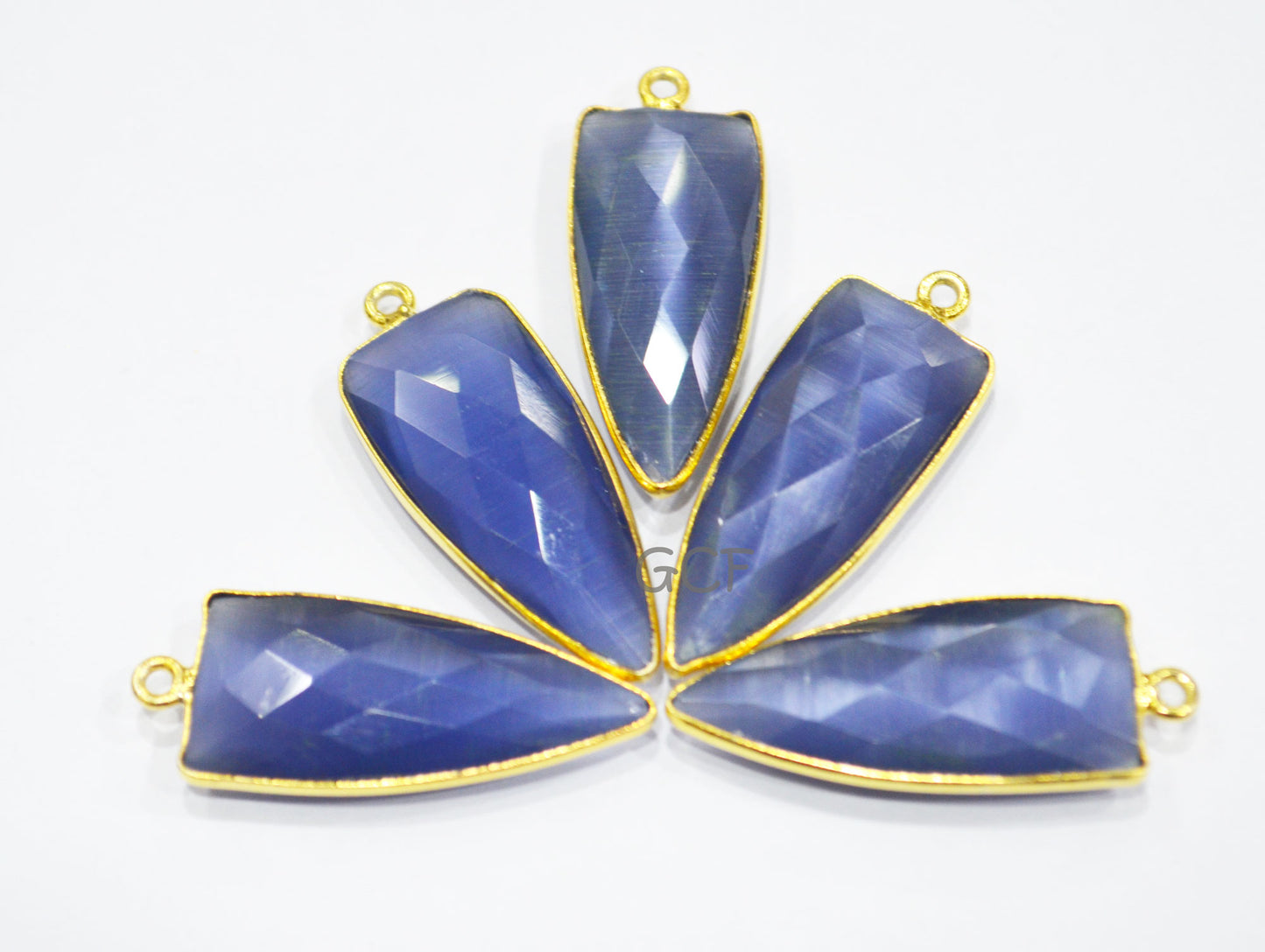 Violet Color Hydro Glass Faceted Connector , Violet Color Hydro Glass Arrowhead Shape Connector , Sold By Piece , 13x29 mm , RB-6961