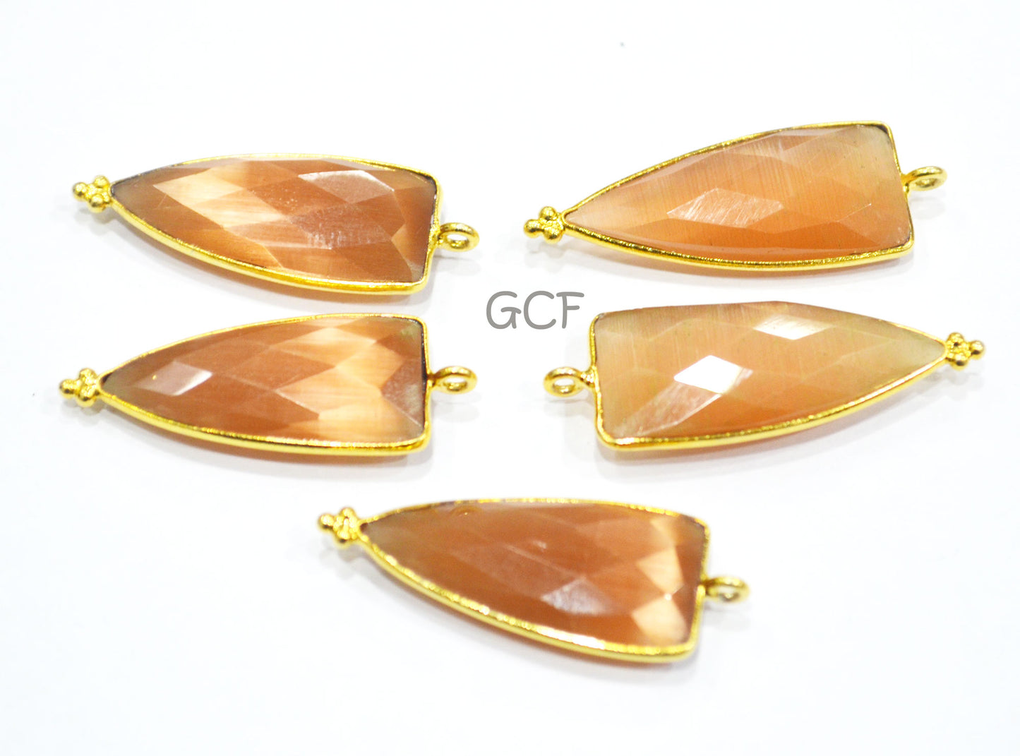 Caramel Color Hydro Glass Faceted Single Bail Connector ,Caramel Color Hydro Glass Arrowhead Shape Connector,Sold By Piece ,13x29 mm,RB-6969