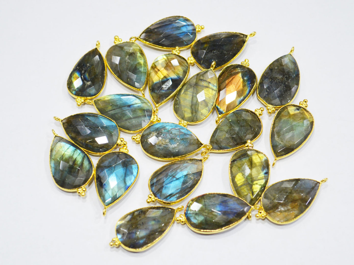 Flashy Labradorite Faceted Pear Shape Connector , Labradorite Single Bail Bezel Connector , Sold By Piece , 18x25 mm , RB-7142