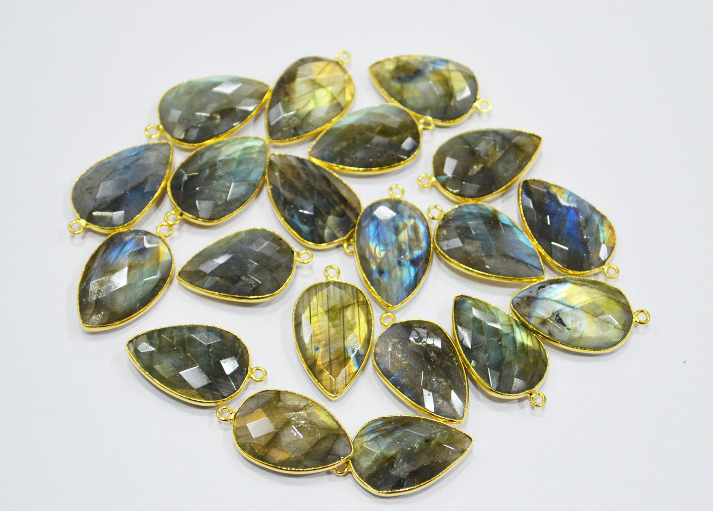 Flashy Labradorite Faceted Pear Shape Connector , Labradorite Single Bail Bezel Connector , Sold By Piece , 18x21 mm , RB-7147