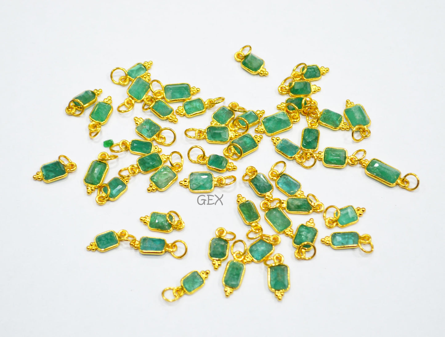 Natural Emerald Cut Baguette Shape Single Bail Connector , Natural Emerald Bezel Pendant , Sold By Piece , 7 - 10 mm , RB-7263