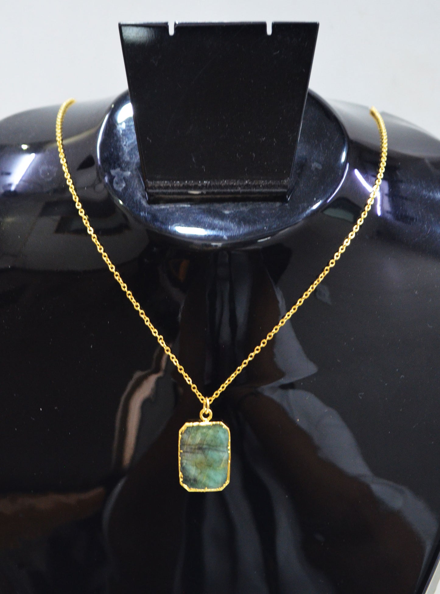 Sakota Emerald Smooth Square Shape Necklace With Lobster Lock And Adjustable Chain , 15x21 mm , RB-7323