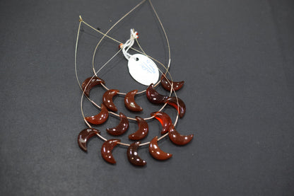5 Pieces Dark Color Carnelian Smooth Crescent Half Moon Shape Briolettes , Sold By Strand , 8x18 - 9x18 mm , 17372