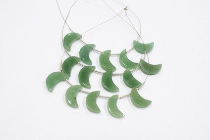5 Pieces Grape Green Aventurine Smooth Crescent Half Moon Shape Briolettes , Sold By Strand , 9x20 - 10x20 mm , 17380
