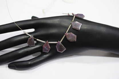 11 Pieces Ruby Kyanite Crown Cut Tablets Geometrical Shape Briolettes , Sold By Strand , 9x12 - 12x16 mm , 17384