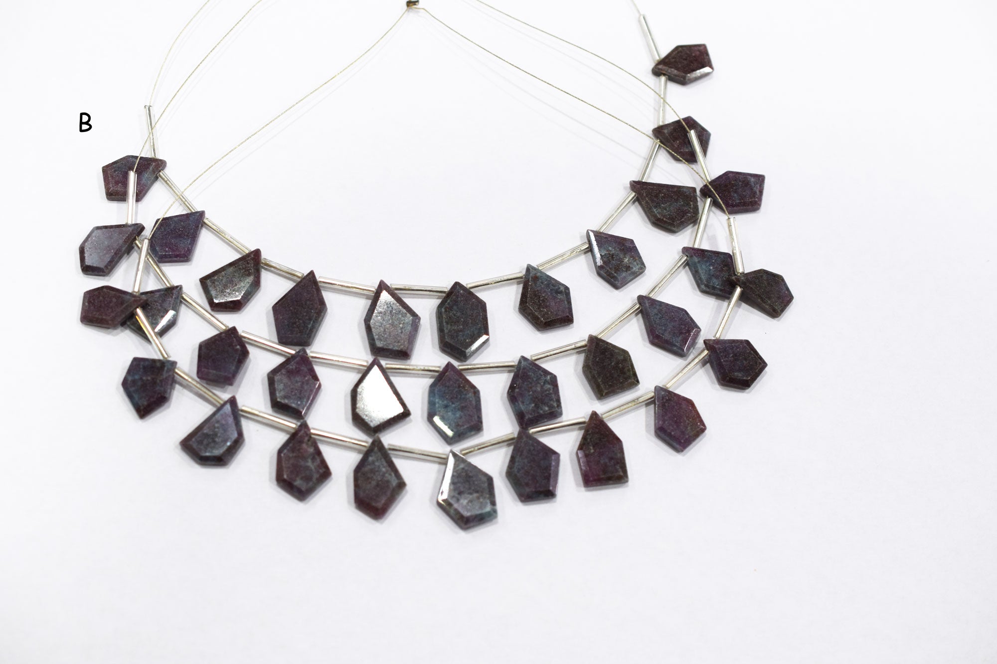 11 Pieces Ruby Kyanite Crown Cut Tablets Geometrical Shape Briolettes , Sold By Strand , 9x12 - 12x16 mm , 17384