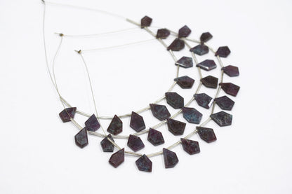 11 Pieces Ruby Kyanite Crown Cut Tablets Geometrical Shape Briolettes , Sold By Strand , 9x12 - 12x16 mm , 17384