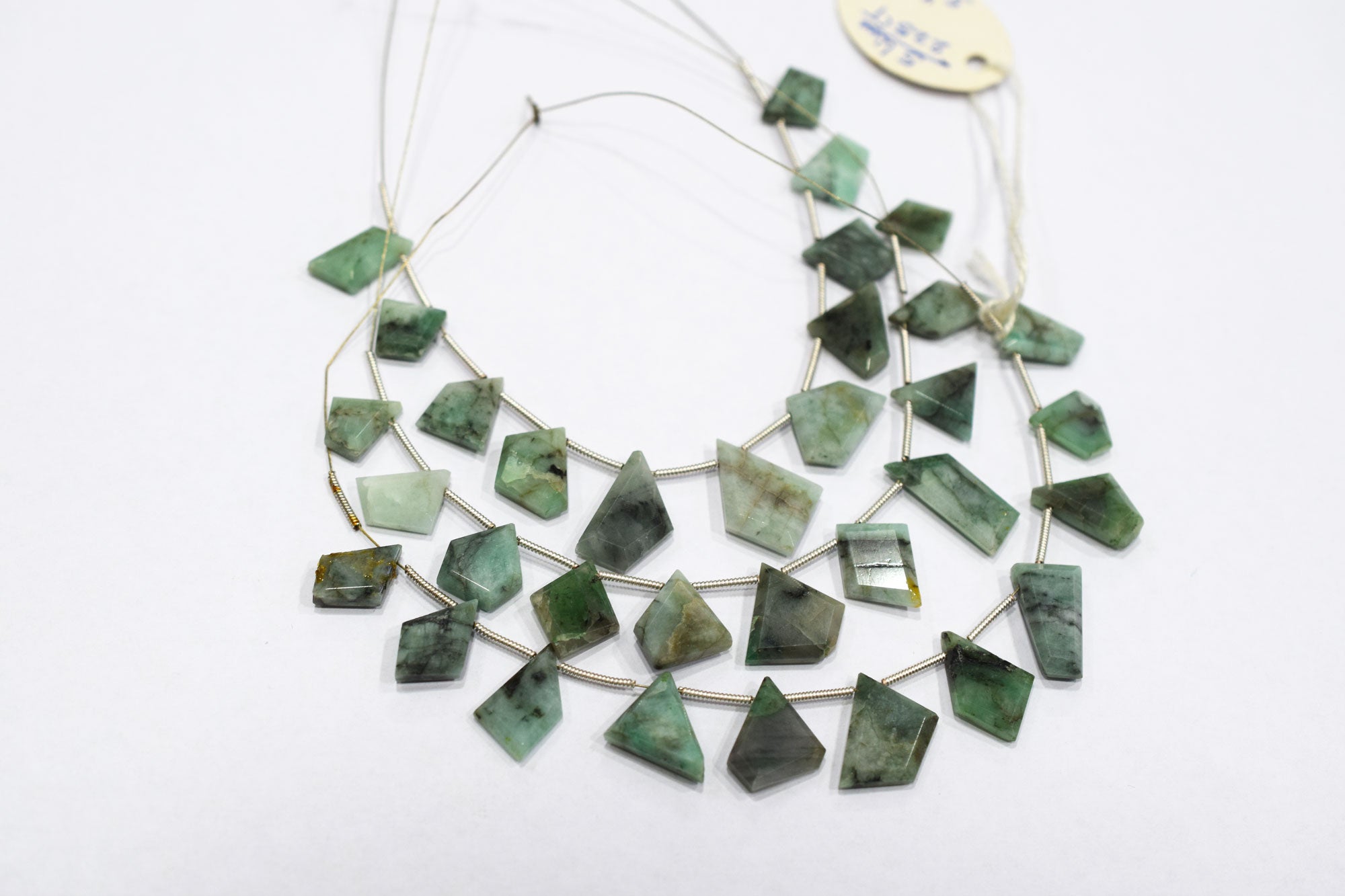 11 Pieces Sakota Emerald Crown Cut Tablets Geometrical Shape Briolettes , Sold By Strand , 7x10 - 11x14 mm , 17385