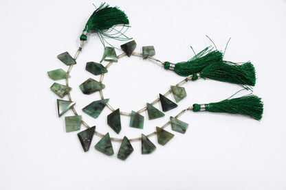 11 Pieces Natural Sakota Emerald Tablet Cut Geometrical Cut Gemstone , Sold By Strand , 13x16 - 14x19 mm ,  17889