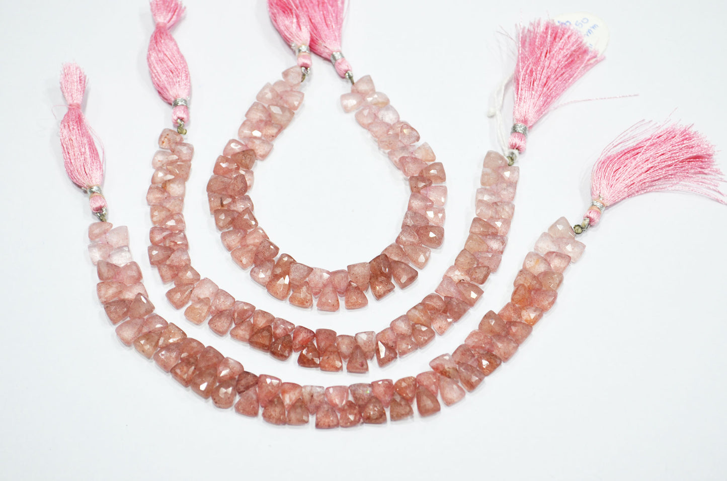 Natural Red Strawberry Trillion Shape Beads , Sold By Strand , 8 Inches , 6x8 - 7x9 mm , 19454