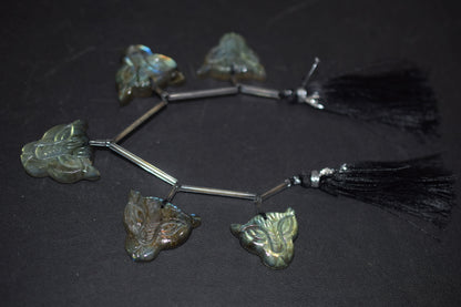 5 Pieces In A Strand Labradorite Carved Fox Shape Beads  Briolettes , Sold By Strand , 22x22 - 25x25 mm , 30416