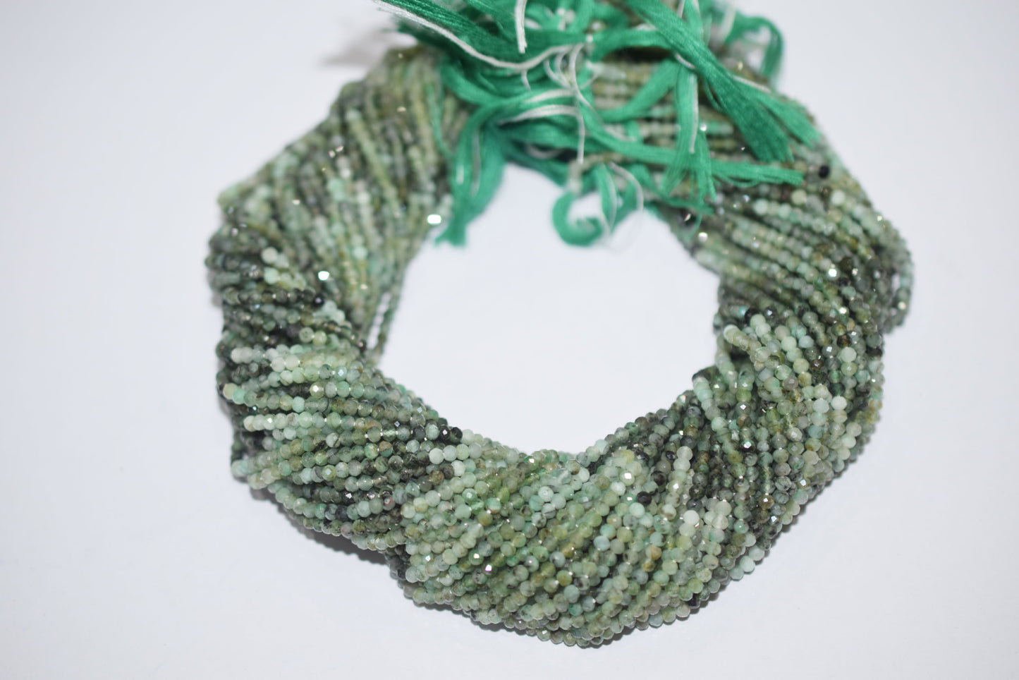 Sakota Emerald Faceted Round Shape Beads , Sold By Strand , 13 Inches , 2.75 mm , 30423