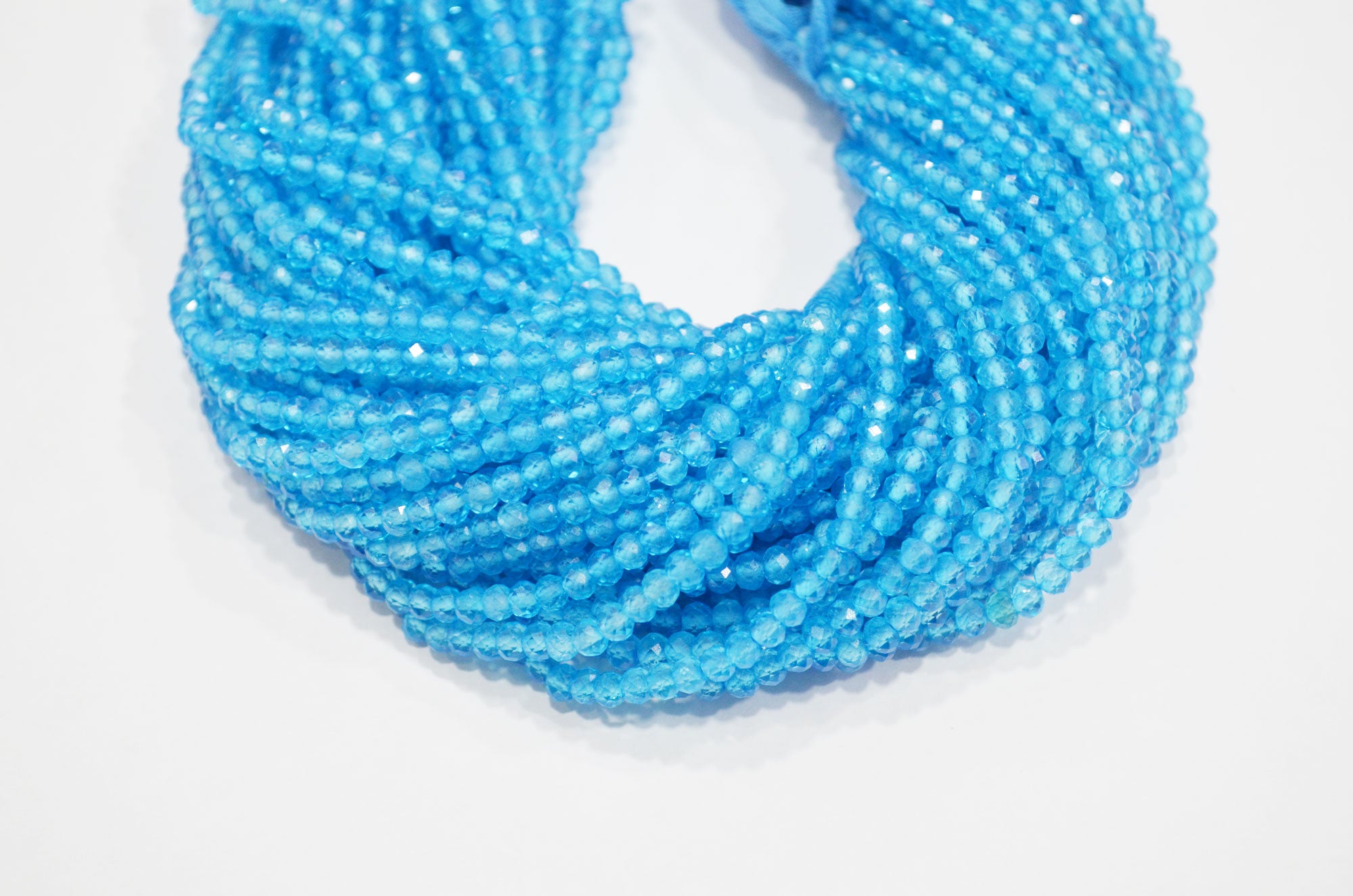 Swiss Blue Topaz Mystic Colored Coated Round Shape Beads , 16 - 18 Inches , 4 mm , 32418