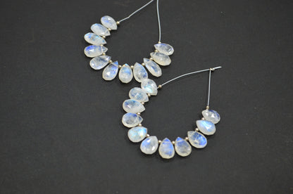 11 Pieces In A Strand Rainbow Moonstone Pear Shape Beads , Sold By Strand , 8x12 - 8x13 mm , 32454